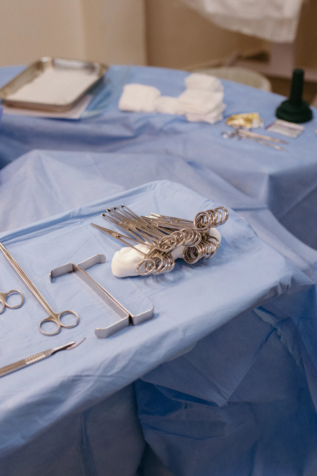 Understanding Suture Materials Silk, Nylon, and Beyond
